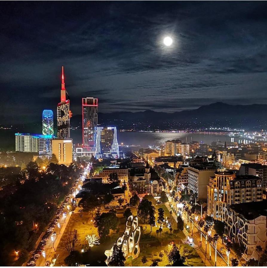Hotel Black Sea Luxury Towers Batumi Exterior foto