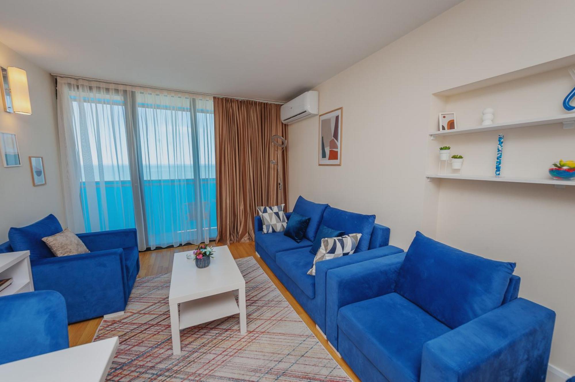 Hotel Black Sea Luxury Towers Batumi Exterior foto